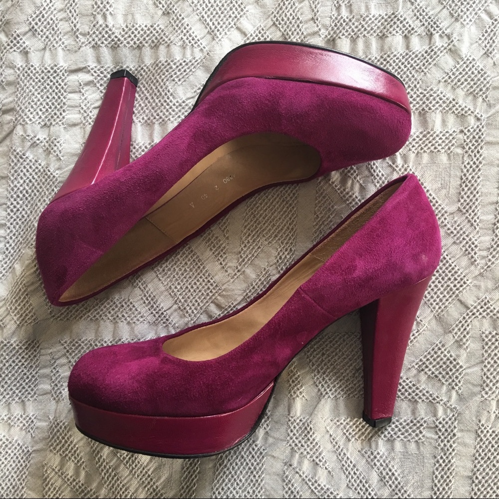 Rebeca Sanver purple suede platform pumps
